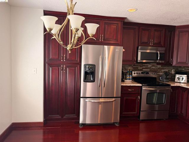 428 Brookside Ct, Antioch, CA 94509