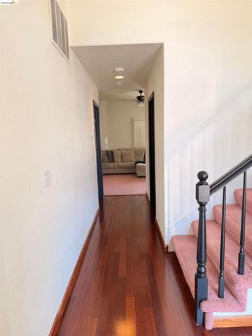 428 Brookside Ct, Antioch, CA 94509