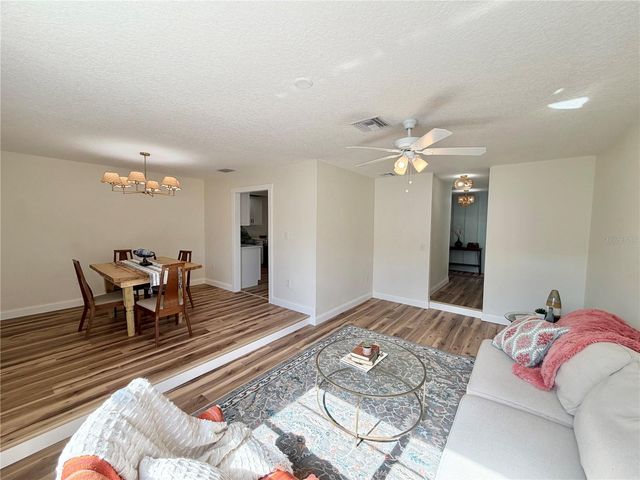 1624 LESLIE DRIVE, Lakeland, FL 33801