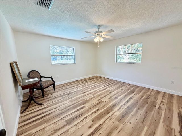 1624 LESLIE DRIVE, Lakeland, FL 33801