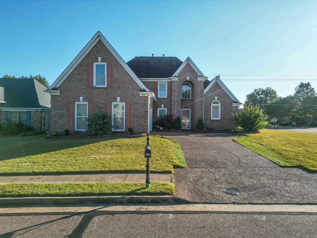 1520 CIDER HOUSE LN, Cordova, TN 38016