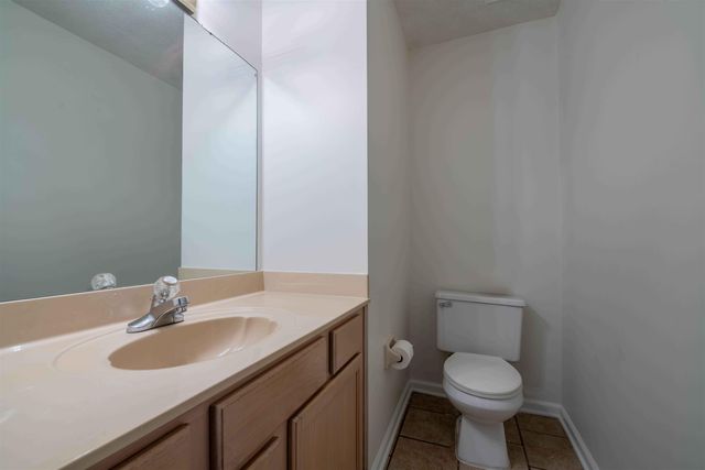 1520 CIDER HOUSE LN, Cordova, TN 38016