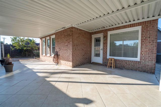 1520 CIDER HOUSE LN, Cordova, TN 38016