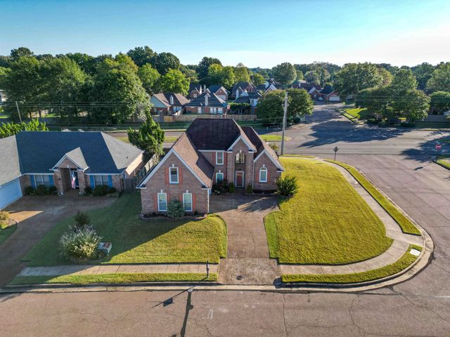 1520 CIDER HOUSE LN, Cordova, TN 38016