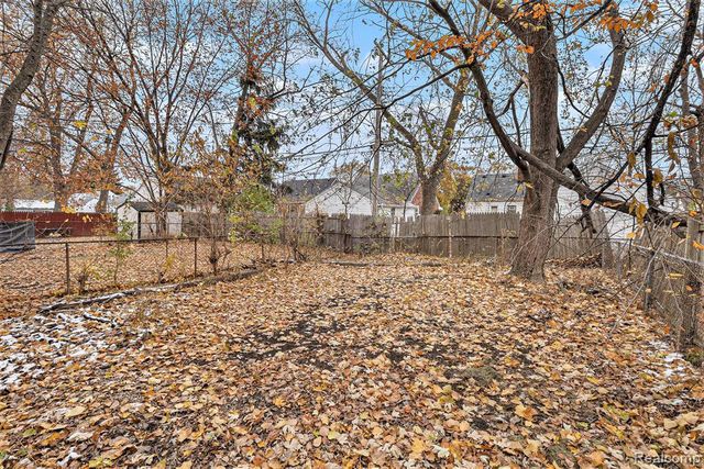 20415-20419 Moross Road, Detroit, MI 48224