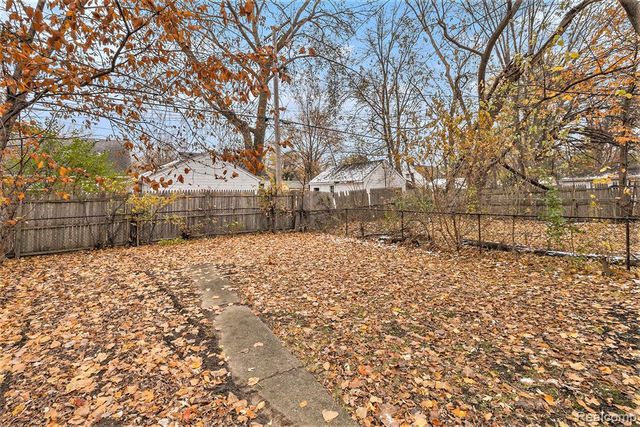 20415-20419 Moross Road, Detroit, MI 48224