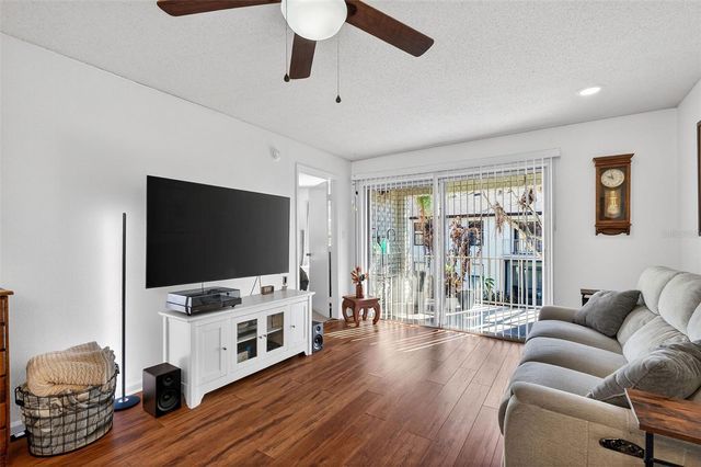 3004 PLAZA TERRACE DRIVE 3004, Orlando, FL 32803