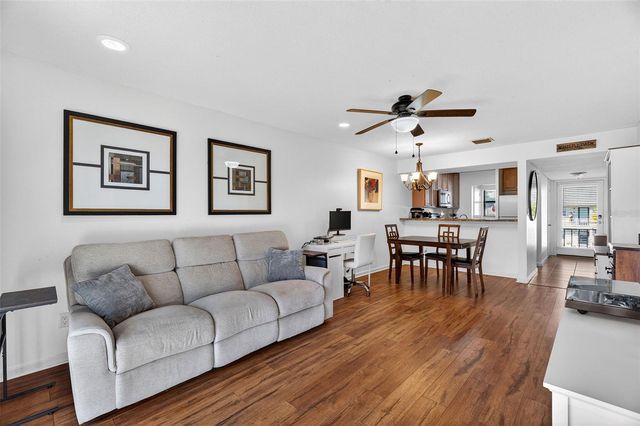 3004 PLAZA TERRACE DRIVE 3004, Orlando, FL 32803