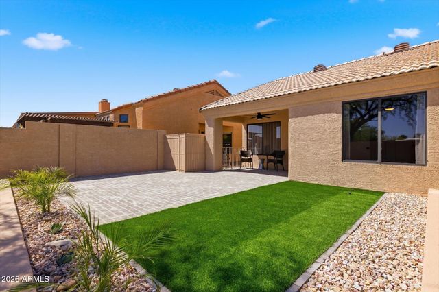 16855 E MIRAGE CROSSING Court B, Fountain Hills, AZ 85268