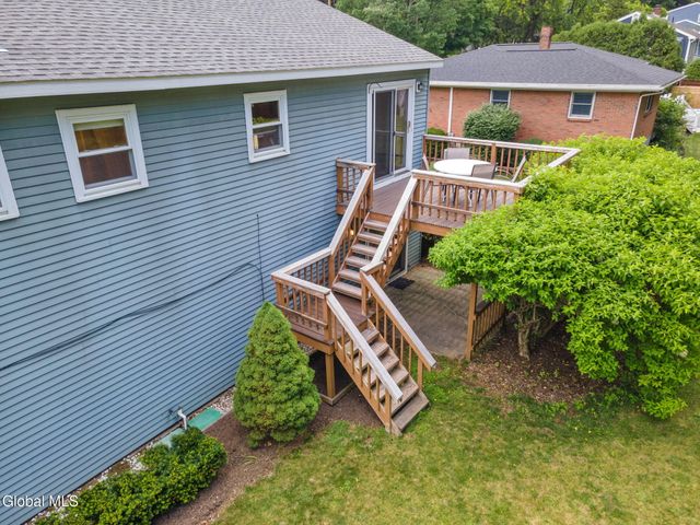 12 Lakewood Drive, Saratoga Springs, NY 12866