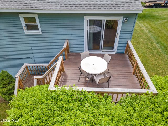 12 Lakewood Drive, Saratoga Springs, NY 12866