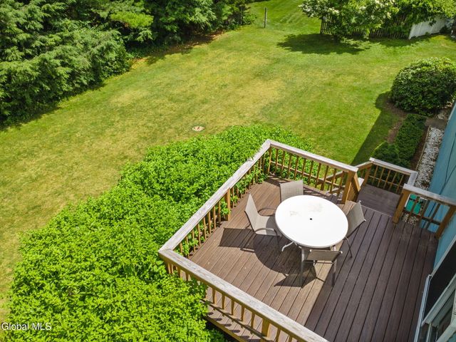 12 Lakewood Drive, Saratoga Springs, NY 12866