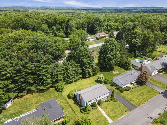 12 Lakewood Drive, Saratoga Springs, NY 12866
