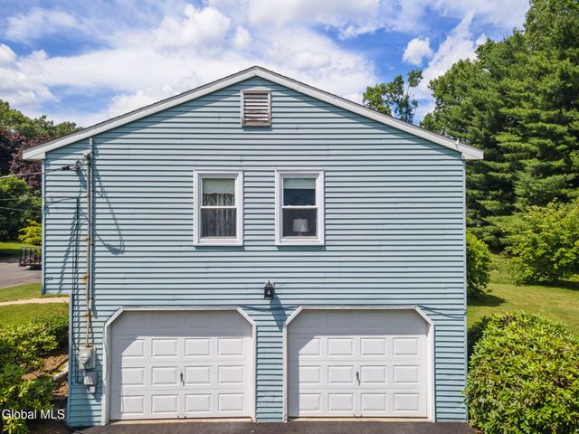 12 Lakewood Drive, Saratoga Springs, NY 12866