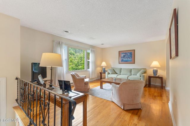 12 Lakewood Drive, Saratoga Springs, NY 12866