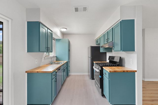 2532 Chaparral TRL, Austin, TX 78744