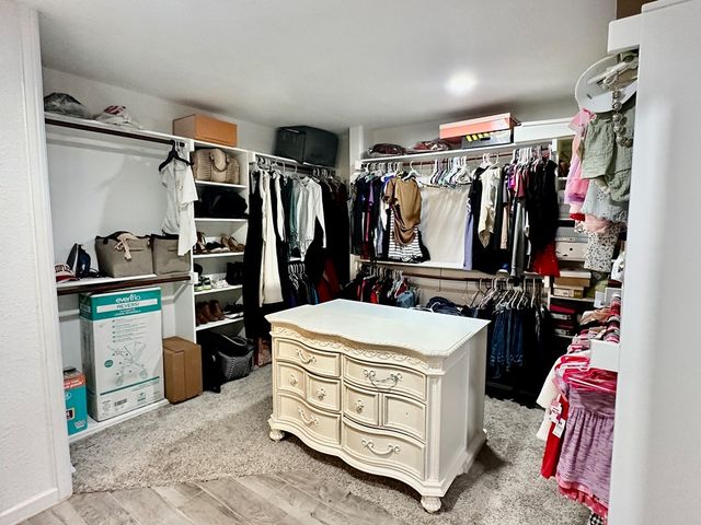 4006 Thomason Dr, Midland, TX 79703