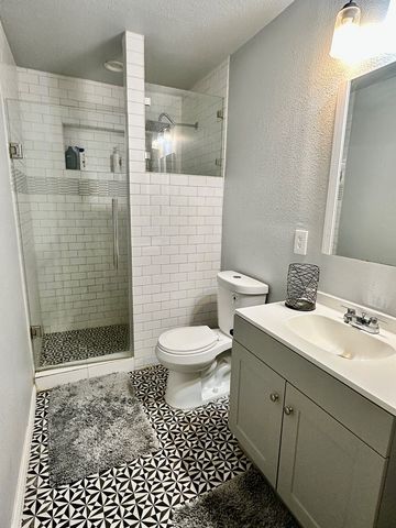 4006 Thomason Dr, Midland, TX 79703