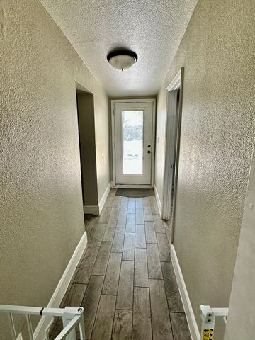 4006 Thomason Dr, Midland, TX 79703