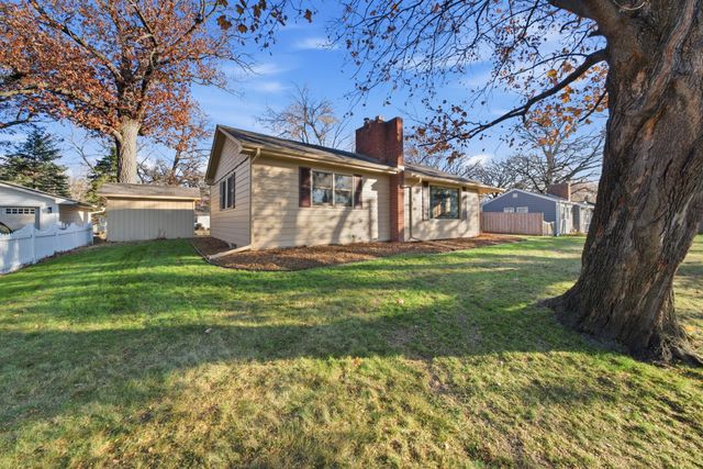 3100 Noble Avenue N, Golden Valley, MN 55422