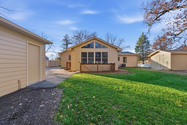 3100 Noble Avenue N, Golden Valley, MN 55422