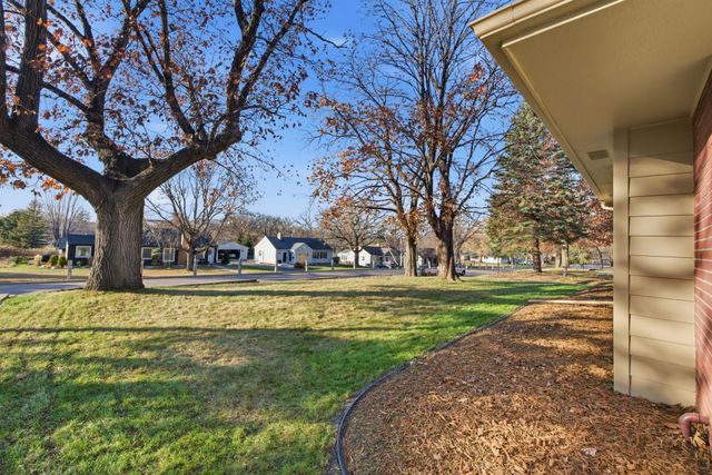 3100 Noble Avenue N, Golden Valley, MN 55422