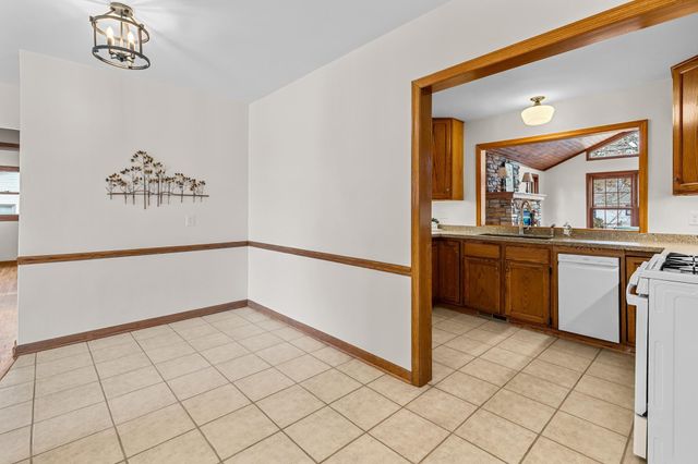 3100 Noble Avenue N, Golden Valley, MN 55422