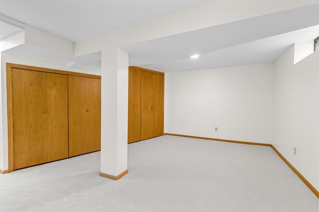 3100 Noble Avenue N, Golden Valley, MN 55422