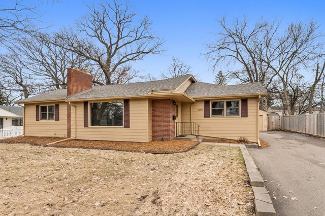 3100 Noble Avenue N, Golden Valley, MN 55422