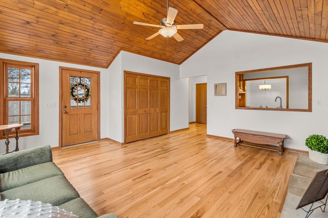 3100 Noble Avenue N, Golden Valley, MN 55422