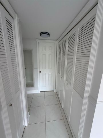859 JEFFERY Street 1040, Boca Raton, FL 33487