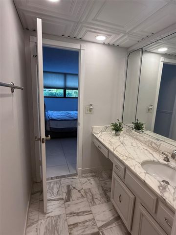 859 JEFFERY Street 1040, Boca Raton, FL 33487