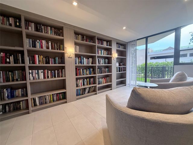 859 JEFFERY Street 1040, Boca Raton, FL 33487