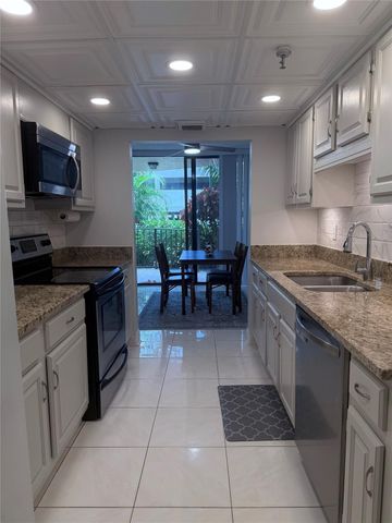 859 JEFFERY Street 1040, Boca Raton, FL 33487