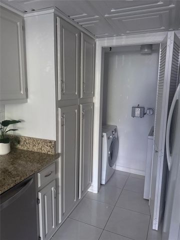 859 JEFFERY Street 1040, Boca Raton, FL 33487