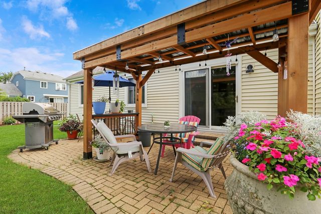 436 Conestoga Trail, Cary, IL 60013