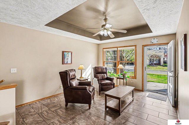 1955 S Knights Place, Lincoln, NE 68506