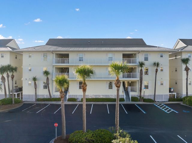 8436 Gulf Boulevard UNIT 321, Navarre, FL 32566
