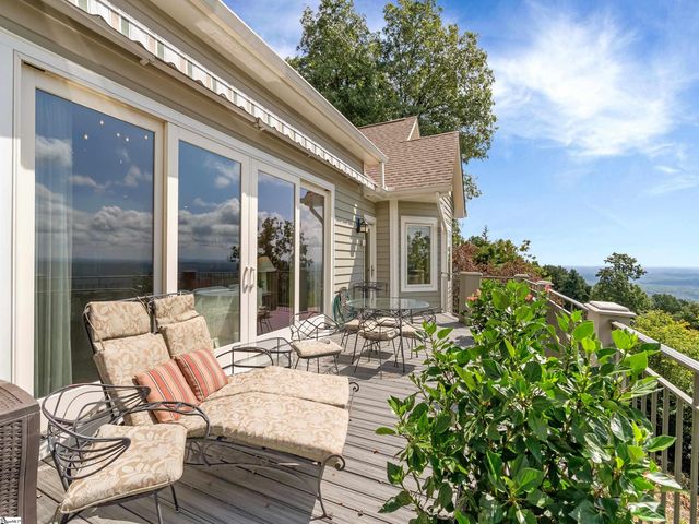 118 Blue Teal Way, Landrum, SC 29356