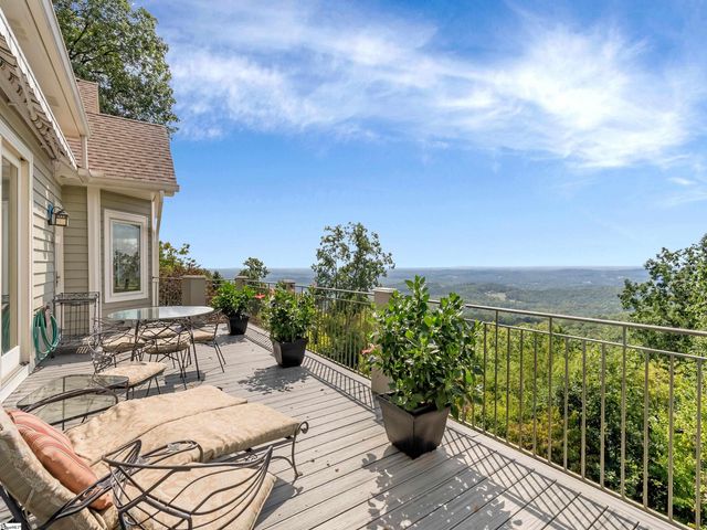 118 Blue Teal Way, Landrum, SC 29356