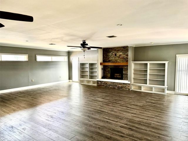 1407 TAMPA ROAD, Palm Harbor, FL 34683