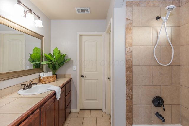 2111 HAVENVILLE Drive, Amarillo, TX 79118