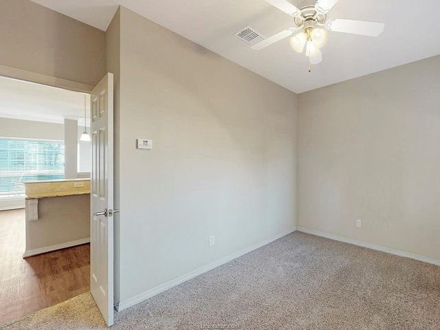 1198 Jones Butler Road 2607, College Station, TX 77840