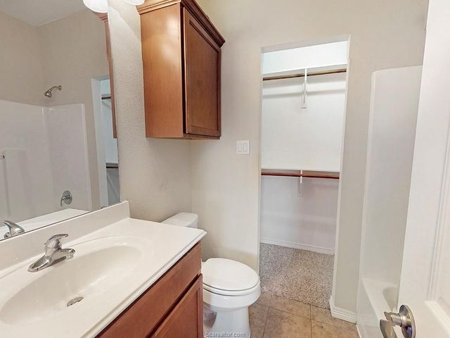 1198 Jones Butler Road 2607, College Station, TX 77840