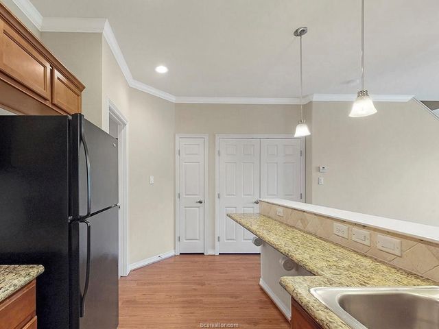 1198 Jones Butler Road 2607, College Station, TX 77840