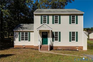 4712 Taylor Brook Ln, North Chesterfield, VA 23234