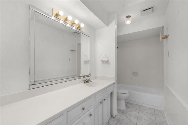 2301 Claridge Circle, Plano, TX 75075