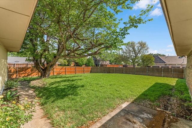 2301 Claridge Circle, Plano, TX 75075