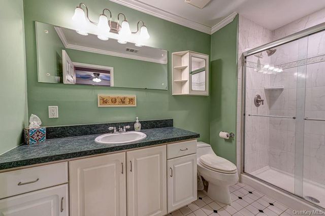 4 Fable Road, Saint James, NY 11780