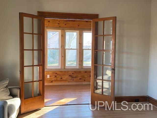 118 S Fifth Street, Crystal Falls, MI 49920